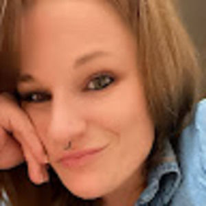 Meet your Posher, Candace